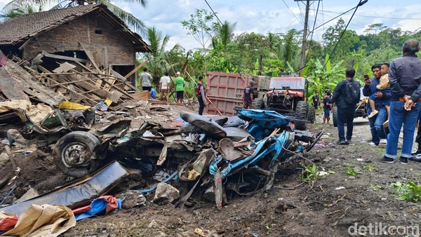 Tragedi Purworejo Truk Tanpa Izin Tewaskan 11 Orang, Kemenhub Telusuri Pemilik